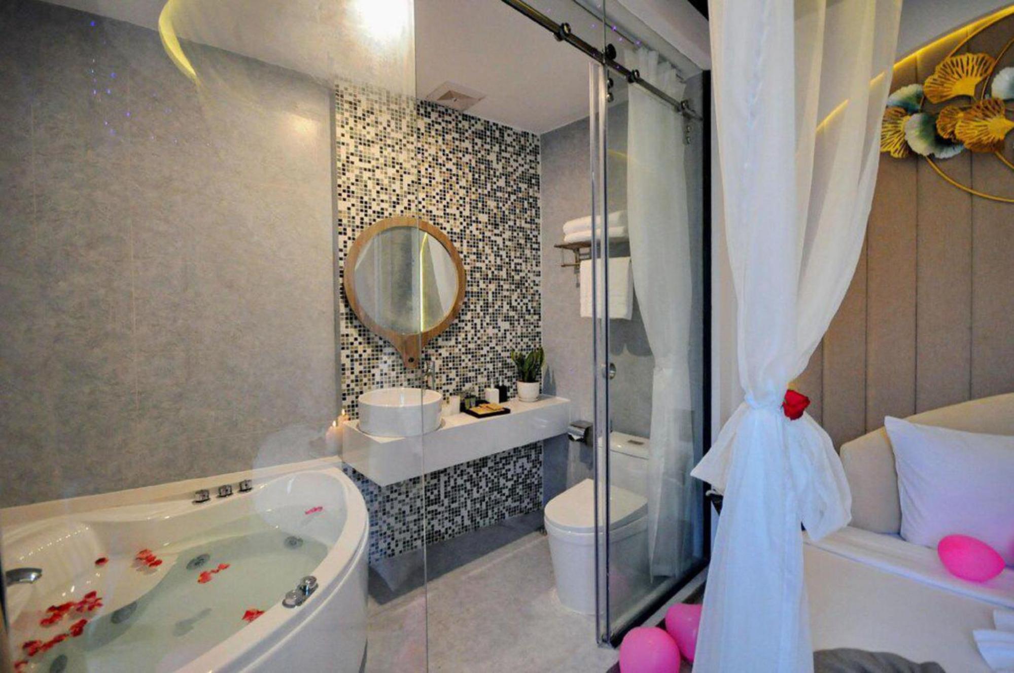 Ngoc Bich Hotel Danang Exterior photo